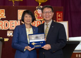 Mayor Olivia Chow presents Key to the City to Dr. Joseph Wong
