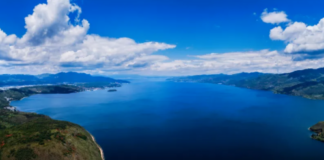 Fuxian Lake: A Clear Calling Card Among Yunnan’s Plateau Lakes