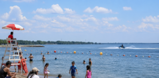 Toronto Expands Jet Ski Restricted Zones This Summer: Motorized Watercraft Banned Within 150 Metres of Shore at Woodbine and Cherry Beaches