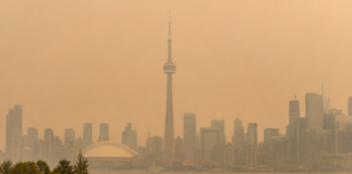 Wildfire Smoke Pushes Toronto Air Quality to Severe Levels