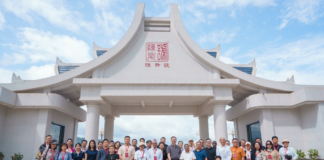 Overseas Chinese Media Explore Xishuangbanna’s Pu’er Tea Story 